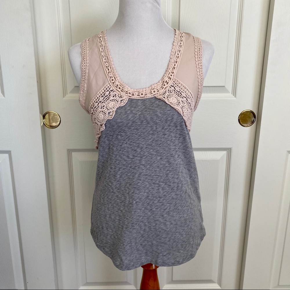 J. Crew Gray and Cream Crochet Trim Tank Top‎ Size Small Boho Cottagecore